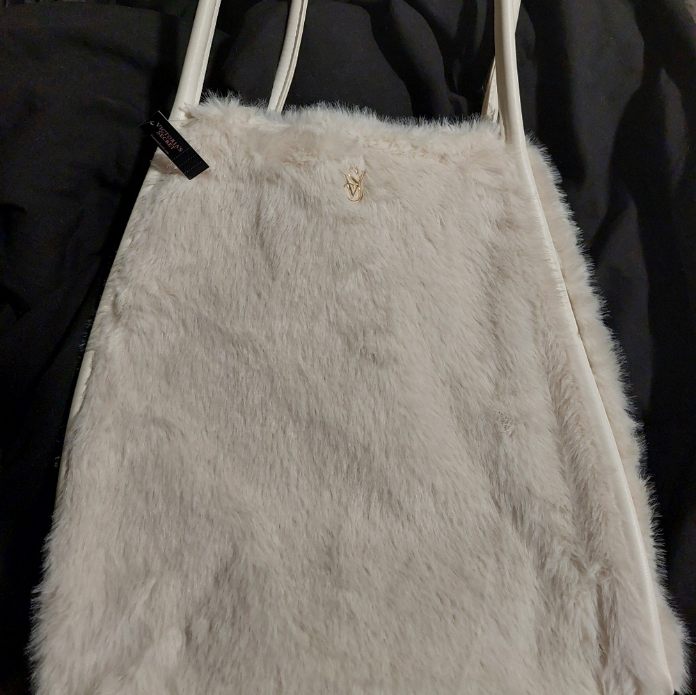 NWT Victoria's Secret Beige Cream Faux Fur Tote Bag